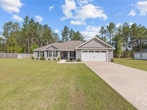 335 Tallulah Bend, Ellabell, GA 31308