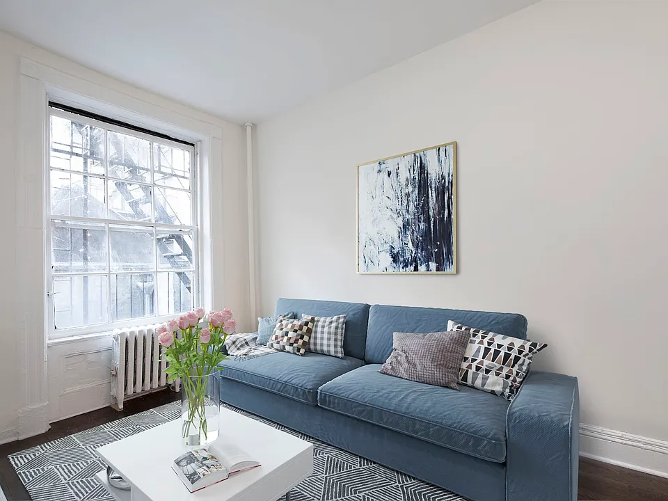 24 Jane St #2C