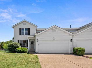 578 Donna Marie Dr, Wentzville, MO