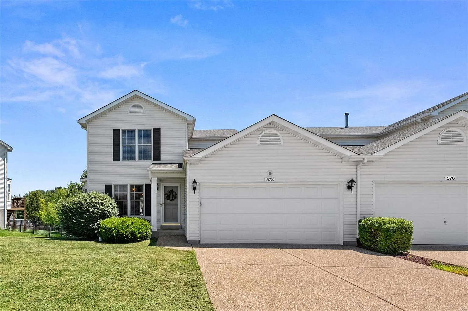 578 Donna Marie Dr photo 1