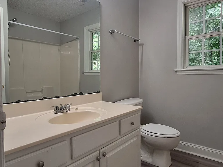 2811 Sparger Rd — Photo 43