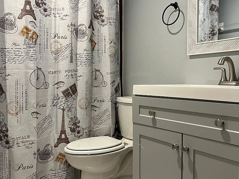 3300 Fox Chase Cir N #226 — Photo 10