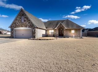 801 Bayou Vista Dr, Marion, AR 72364