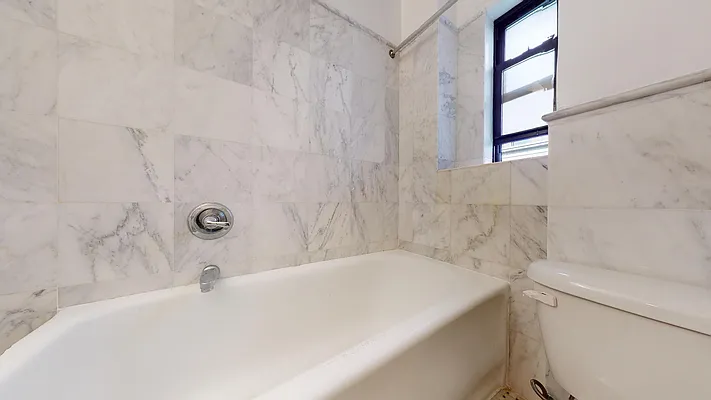 Rented by Bond New York | media 18