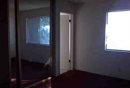 5th image of 2120 Banyan Way