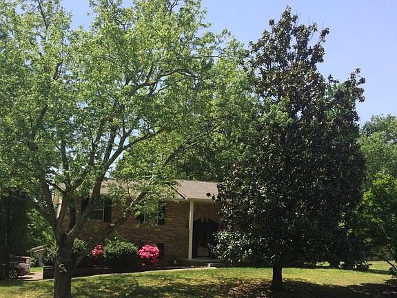 2nd image of 1505 Bexhill Dr