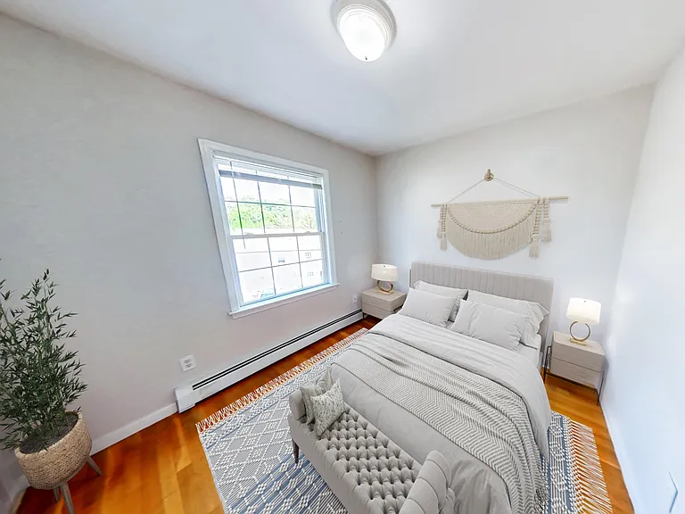 35 Juniper St #1 — Photo 2