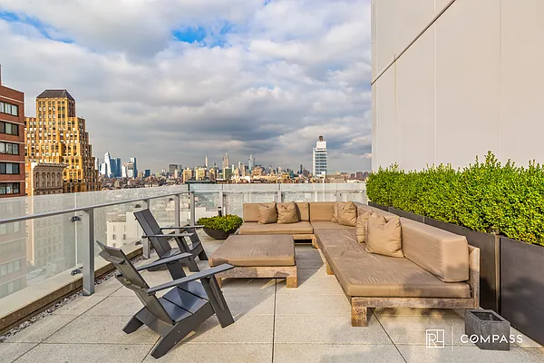 Rented by Compass | media 13