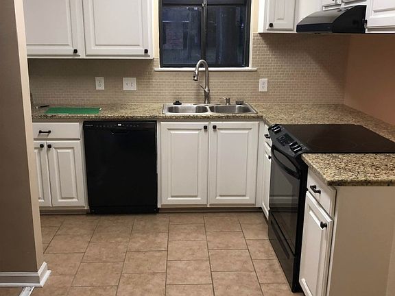 4th image of 27291 W Lakeside Dr
