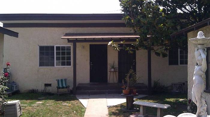 1st image of 1831 Gardena Ave APT C