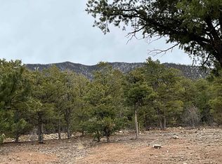 21 Camino Refugio, Questa, NM 87556