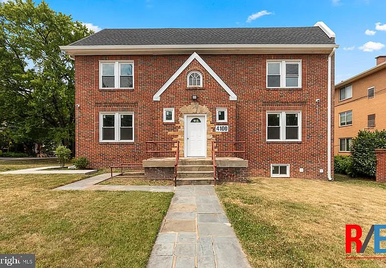 4100 Queensbury Rd #1 — Photo 1