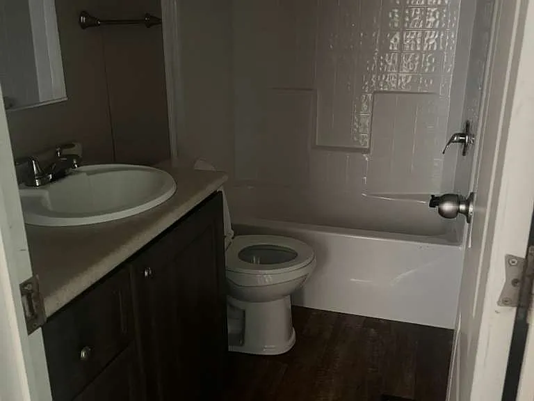 4100 Broad St #112 — Photo 12