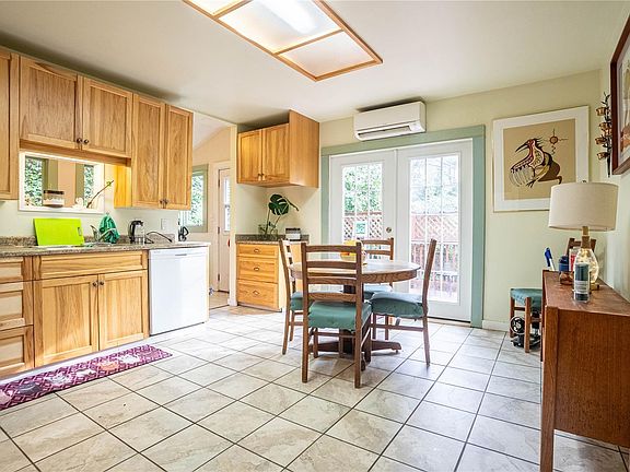 5th image of 1780 Elford Rd