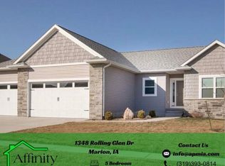 1348 Rolling Glen Dr, Marion, IA 52302