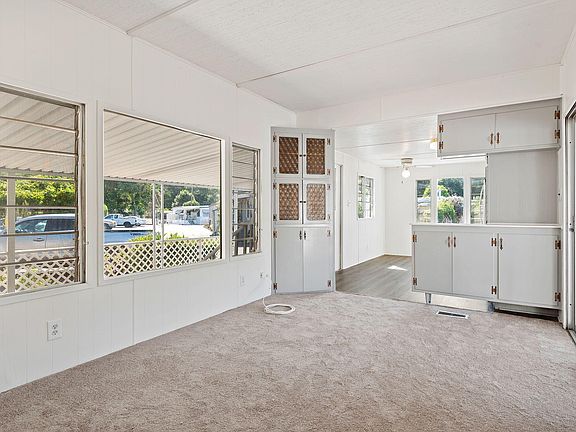 4th image of 9097 N Ventura Ave Space 24