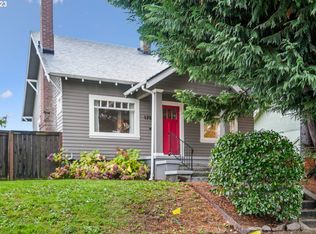 1752 NE Saratoga St, Portland, OR 97211