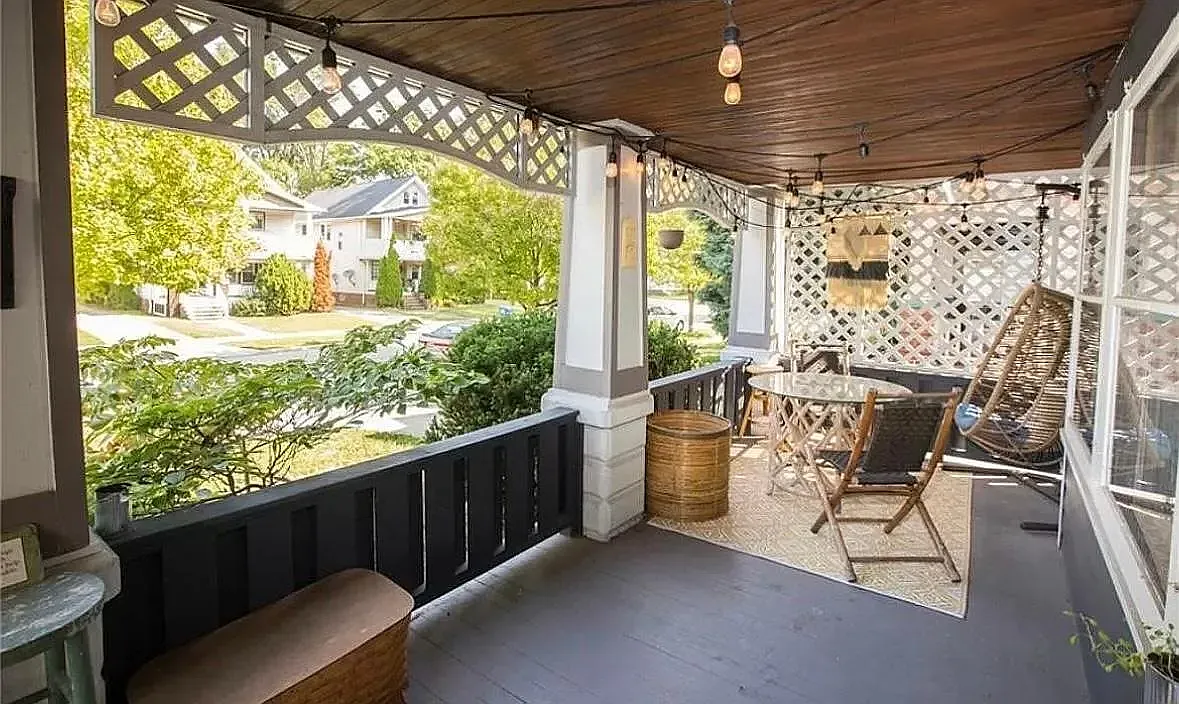 4 bed, 1600 sqft, $2,800 — Photo 4