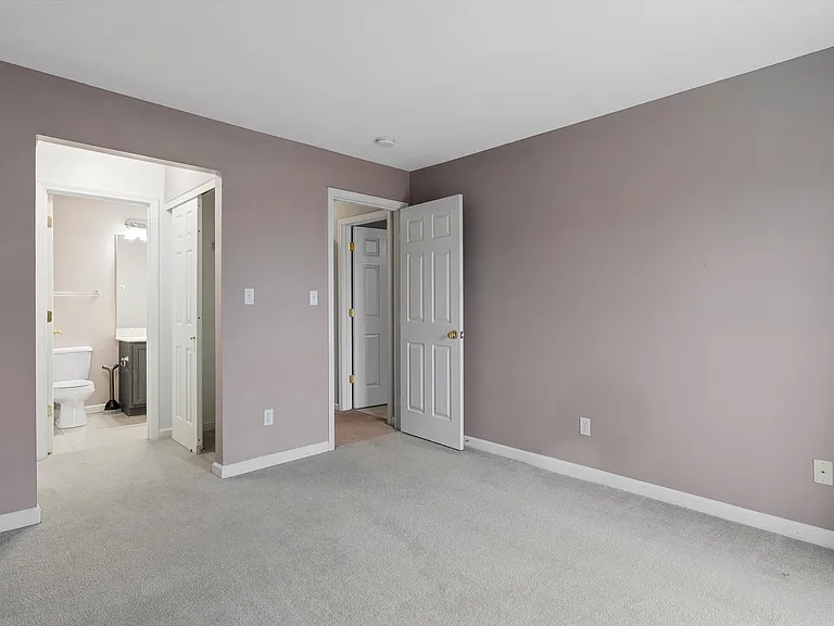 16 Homefield Gardens Dr — Photo 15