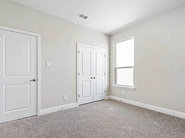 1137 Castlerock Rd — Photo 14