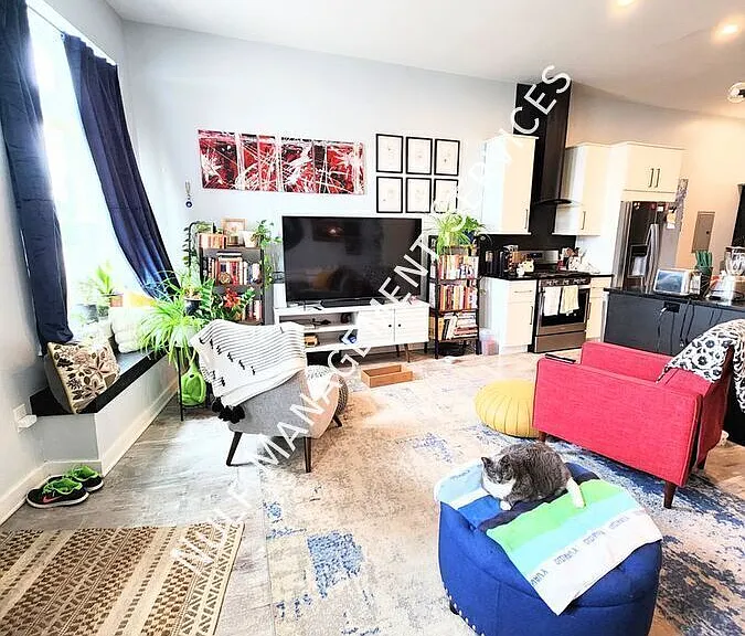 6026 Butler St #1 — Photo 3