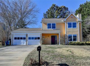 2082 Montgomery Trl, Duluth, GA 30096