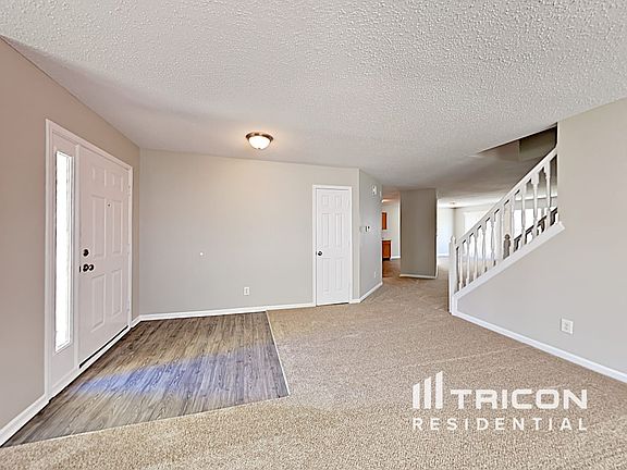 4th image of 6880 W Littleton Dr
