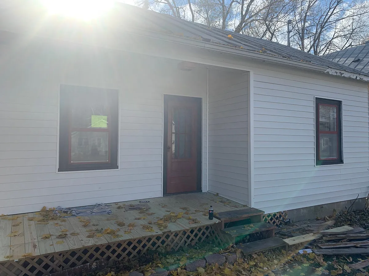 Building Photo - 307 McDonald St