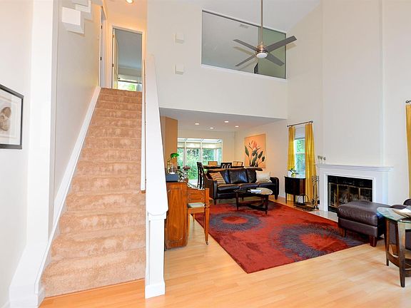 4th image of 5625 Eaglesridge Ln