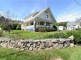 20 Waterway Ext, Saunderstown, RI 02874