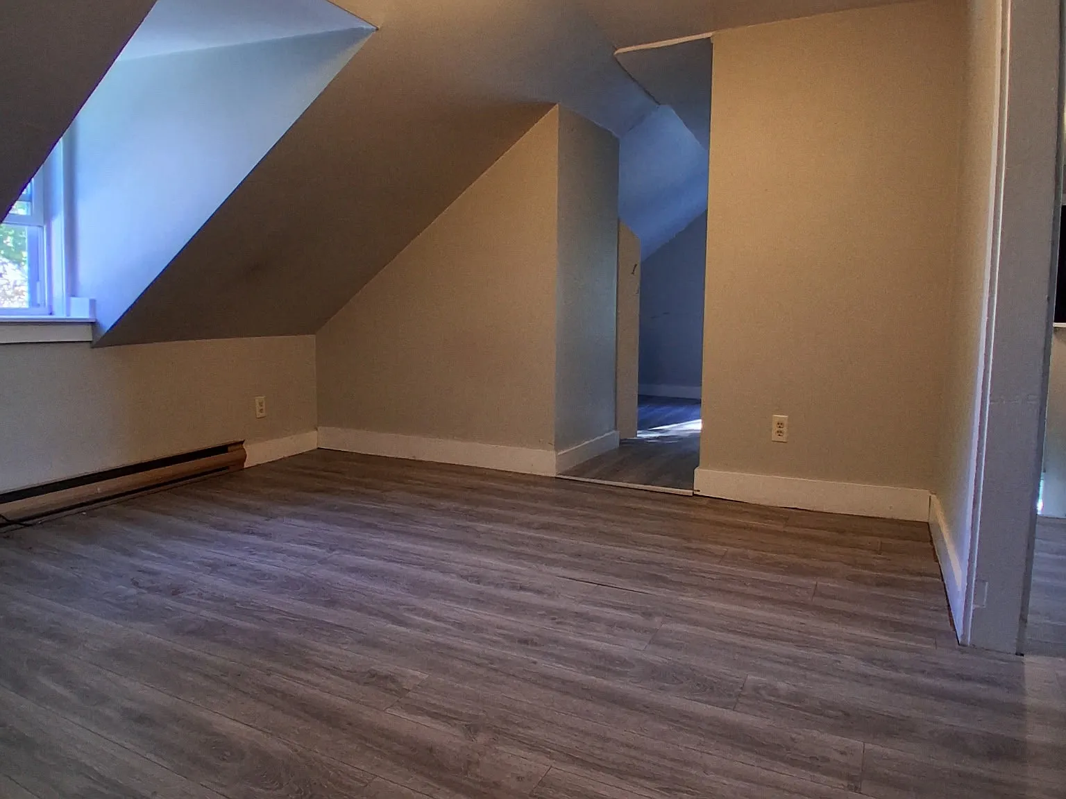 13 Cottage St — Photo 4