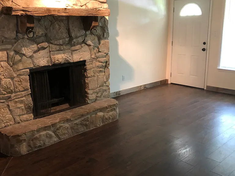306A Ash St — Photo 2