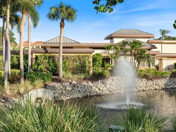 6740 Pelican Bay BLVD, NAPLES, FL 34108
