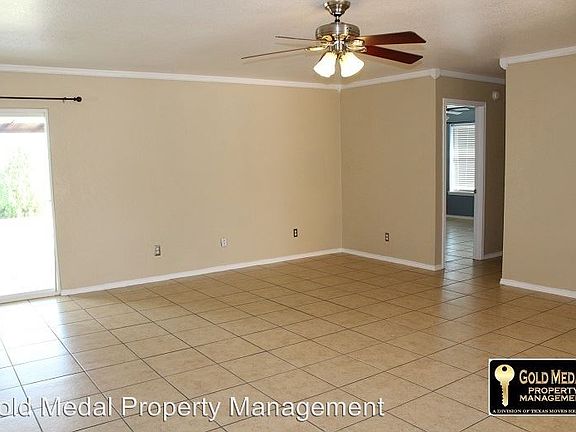 4th image of 5310 Gunnison Dr