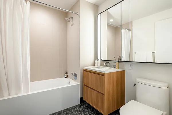 Rented by Brookfield (Funnel) | media 31