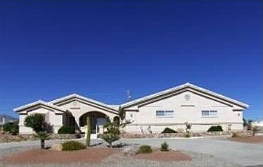 1st image of 890 Pueblo Dr