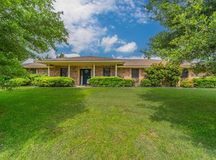 5011 Springbrook Dr, Midlothian, TX 76065