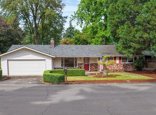 1795 Kilkenny Rd, Lake Oswego, OR 97034