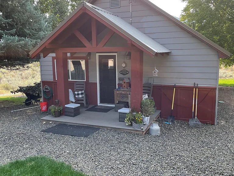 2080 Highway 21 — Photo 11