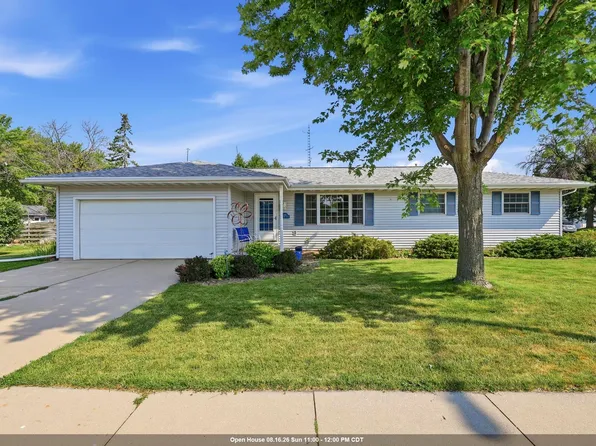 225 W Bell St, Neenah, WI 54956