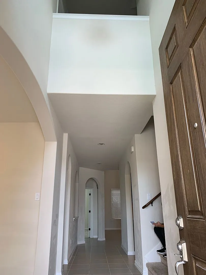 Lovely home in Sunfield Subdivision of Buda, TX — Photo 2