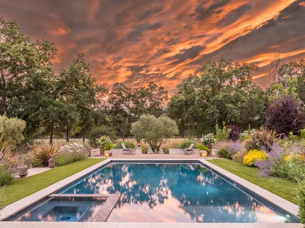 280 Serres Drive, Sonoma, CA 95476