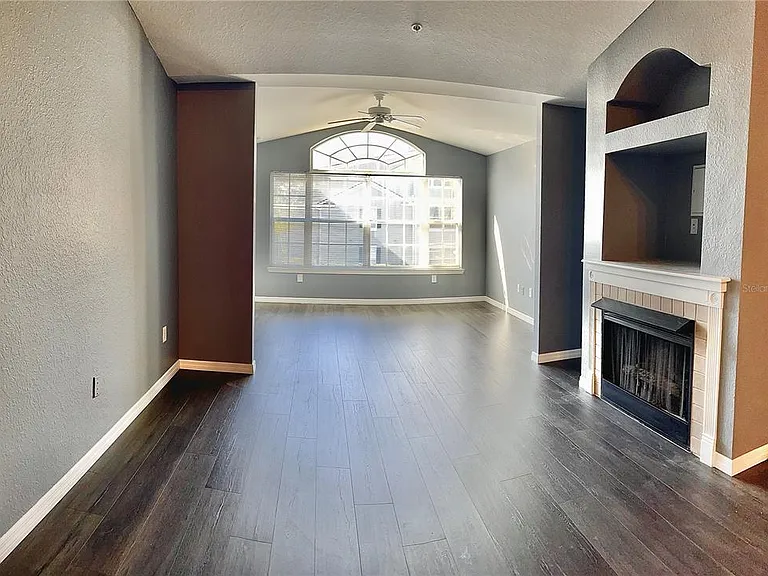 3361 S Kirkman Rd #821 — Photo 6