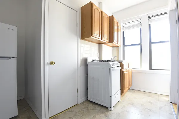 Rented by Brick&Mortar | media 25