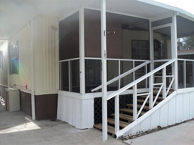 1st image of 2450 SW 38th Ave Lot 107
