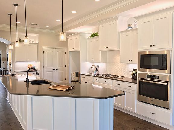 Gourmet Kitchen