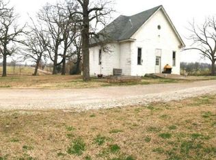 2953 Rowan Dr, Seneca, MO 64865