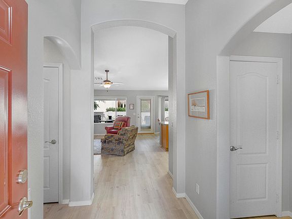 2nd image of 1404 E Las Colinas Dr