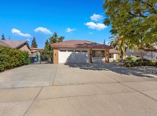 983 Kenwood St, Upland, CA 91784