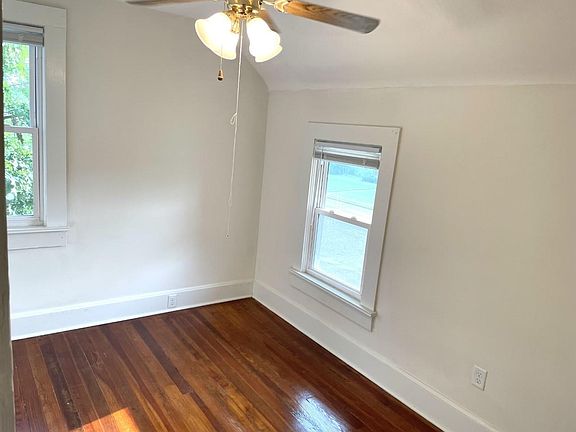 5th image of 3160 N 16th St